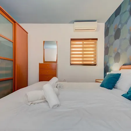 Stylish 3br With Spacious Terrace In By 360 Estates * Luqa