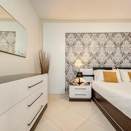 Stylish 3br With Spacious Terrace In By 360 Estates * Luqa