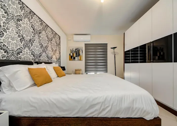 Stylish 3br With Spacious Terrace In By 360 Estates Luqa