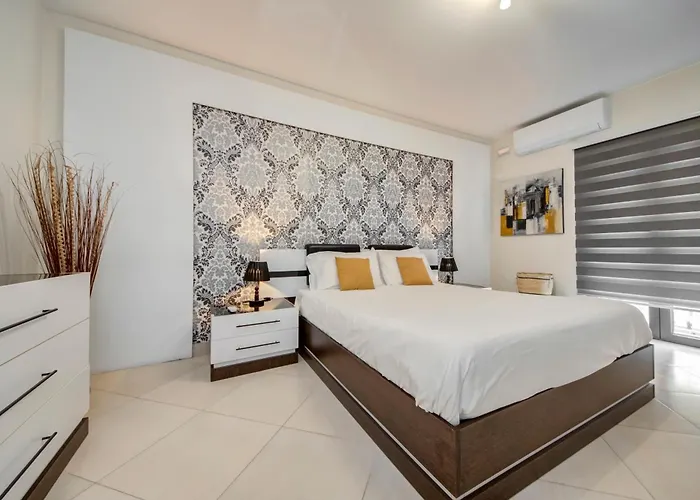 Stylish 3br With Spacious Terrace In By 360 Estates Apartament