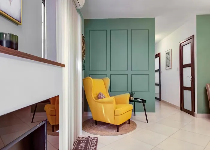 Stylish 3br With Spacious Terrace In By 360 Estates Luqa